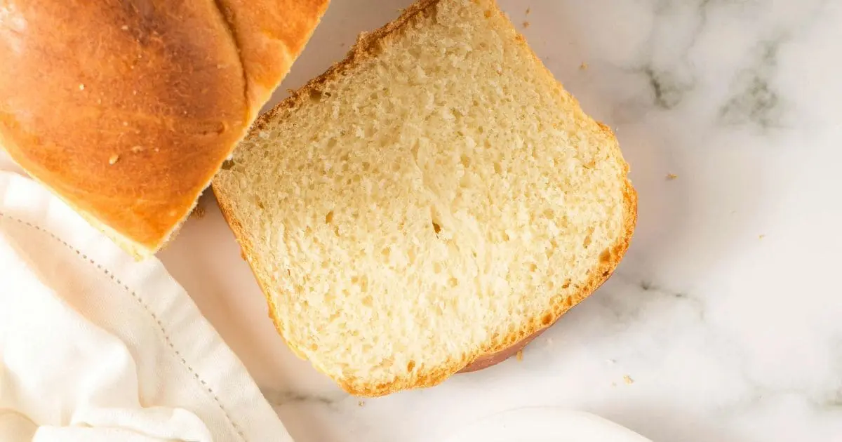 soft sourdough sandwich bread